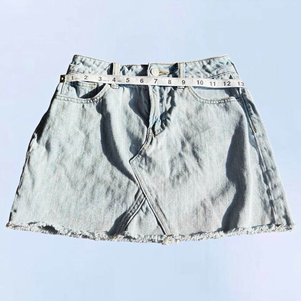 PacSun Light Wash Blue Denim Mini Skirt Size 23 Fringe Pockets Button